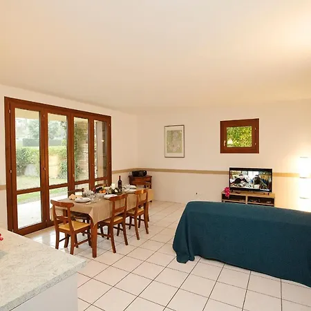 Monte Marenzo Sleeps 6 Monte (Lombardy)