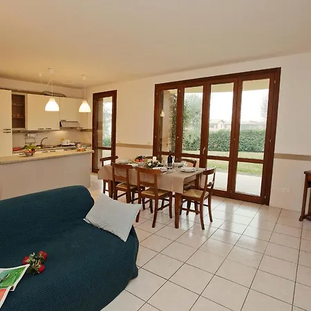 아파트 Monte Marenzo Sleeps 6 Monte (Lombardy)